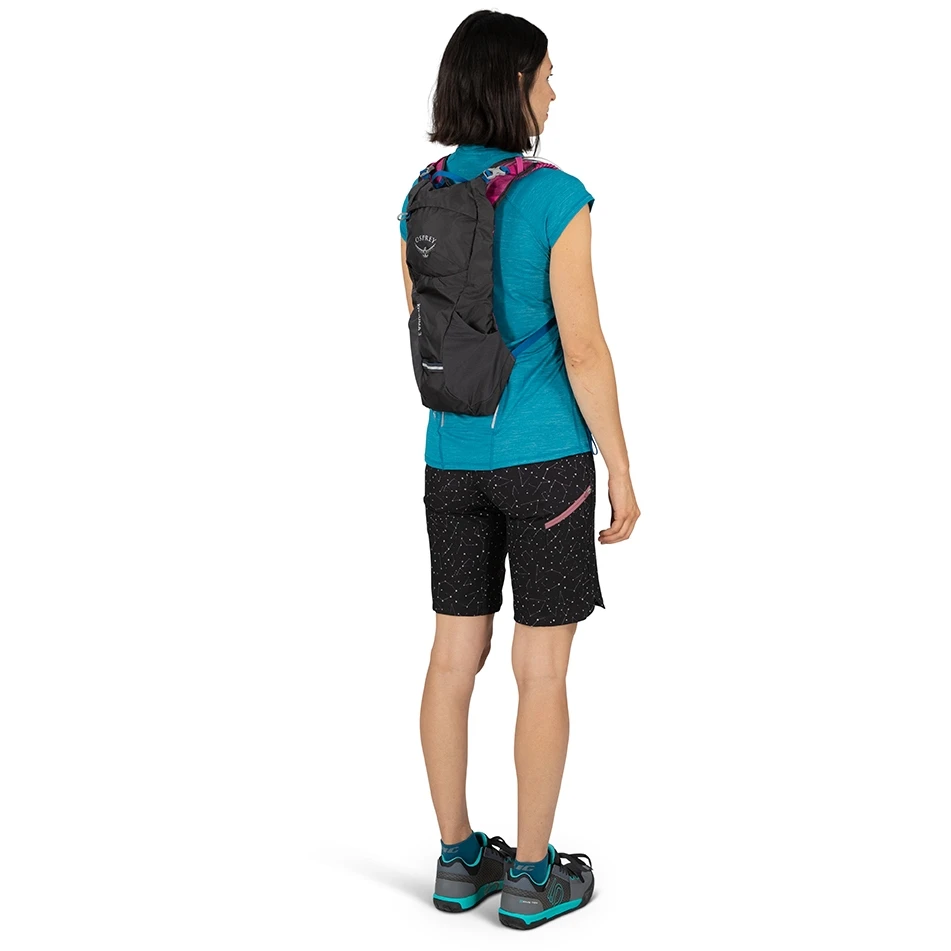 Osprey Kitsuma 3 Women's Hydration Backpack - Space Travel Grey 13 Osprey Kitsuma 3 Women's Hydration Backpack - Space Travel Grey - Image 11