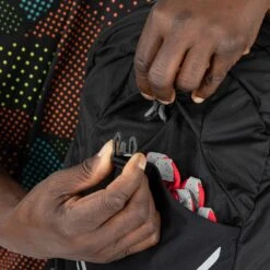 Osprey Syncro 20 Backpack - Black -Osprey osprey syncro 20 10 1392927 2