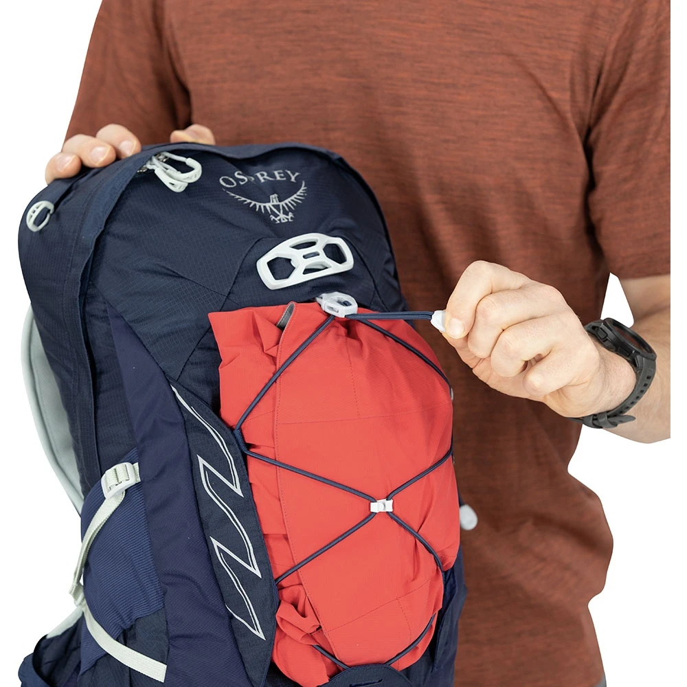 Osprey Talon 11 Backpack - Eclipse Grey - S/M 6 Osprey Talon 11 Backpack - Eclipse Grey - S/M - Image 4