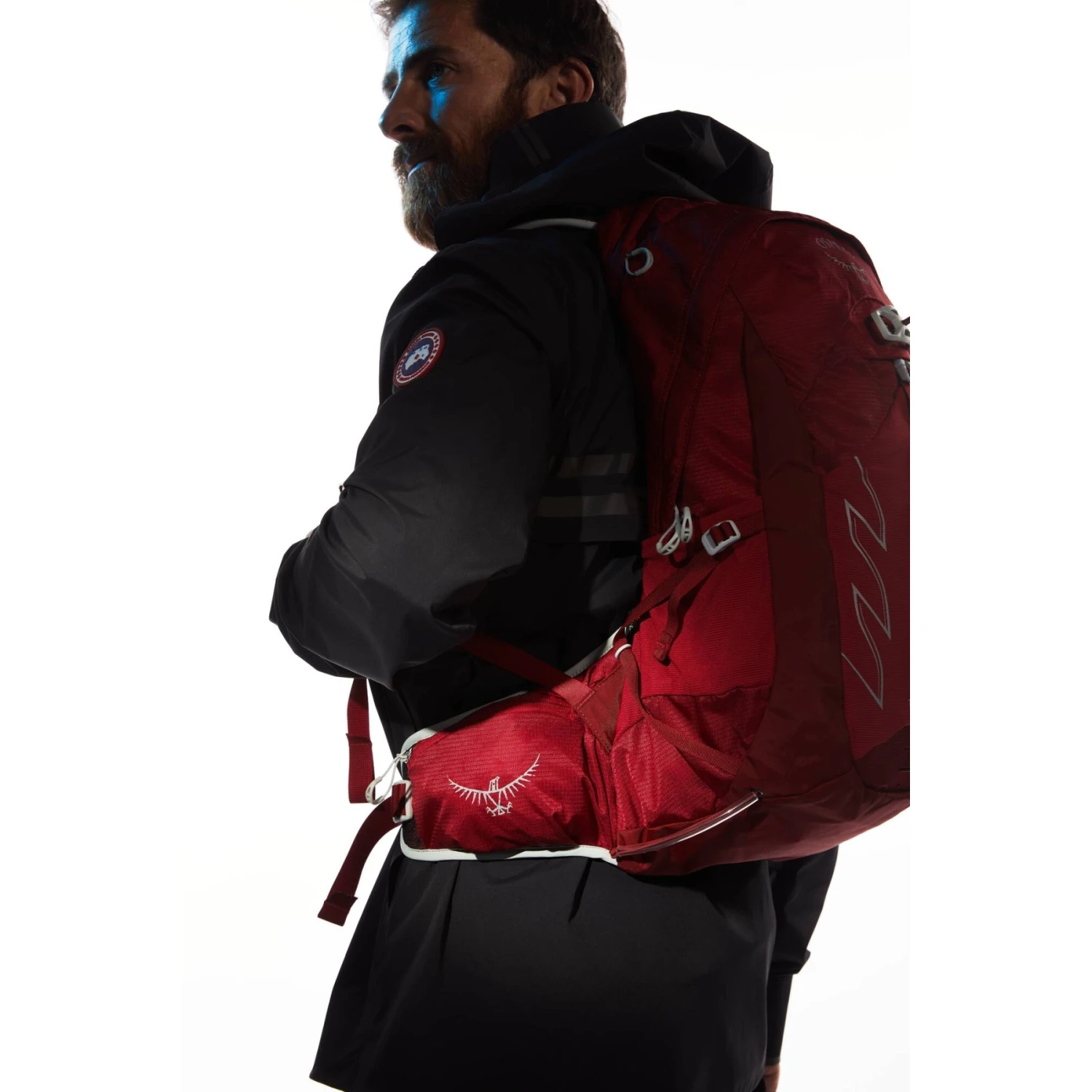 Osprey Talon 22 Backpack - Cosmic Red - L/XL 10 Osprey Talon 22 Backpack - Cosmic Red - L/XL - Image 8